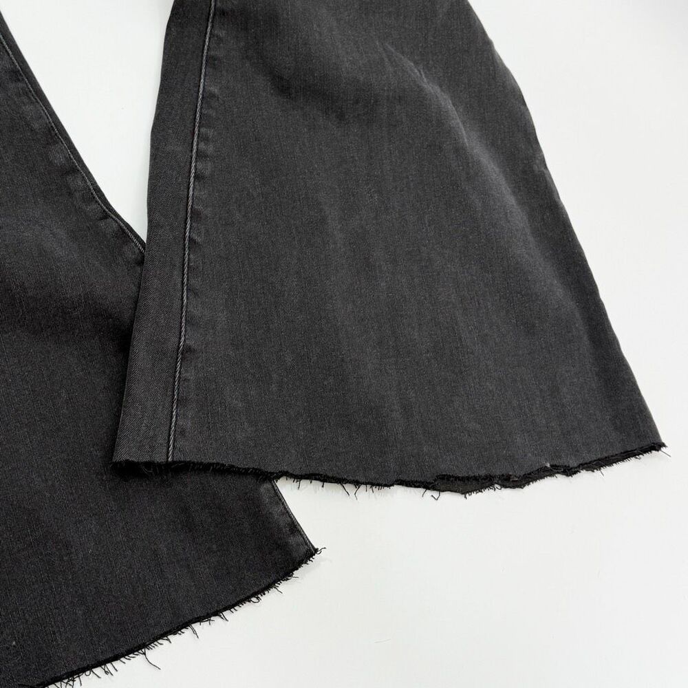 Judy Blue High Rise Super Flare Burnout Black Jeans with Stretch - US Juniors Si - Picture 8 of 8